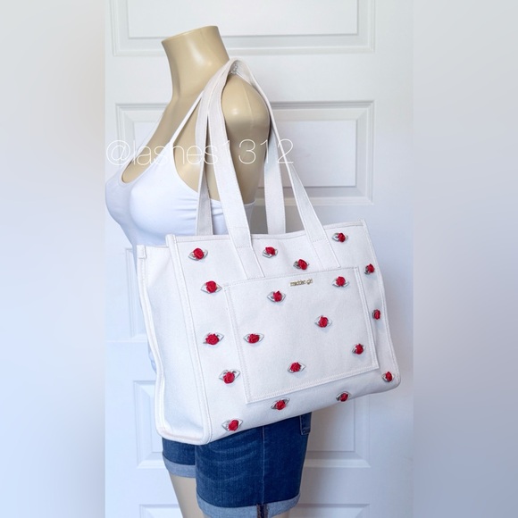 STEVE MADDEN Girl Canvas Tote Bag with Rosette Flowers - Cream MG245111 - Picture 8 of 9